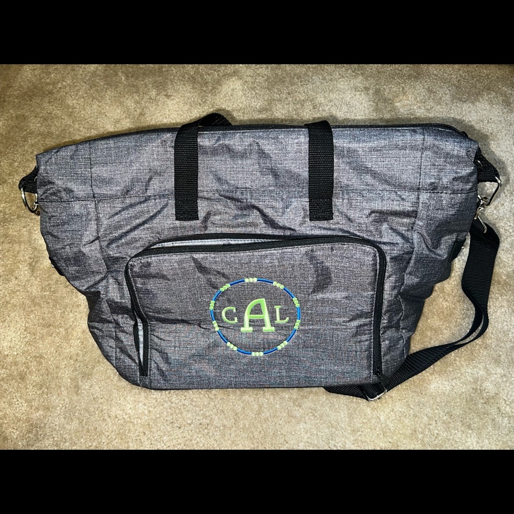 Thirty one essential carry all in gray